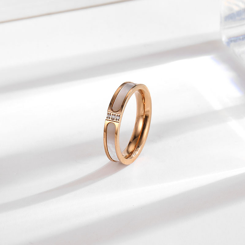 Mother-of-Pearl Three-Crystal Stainless Steel Ring thumbnail 2